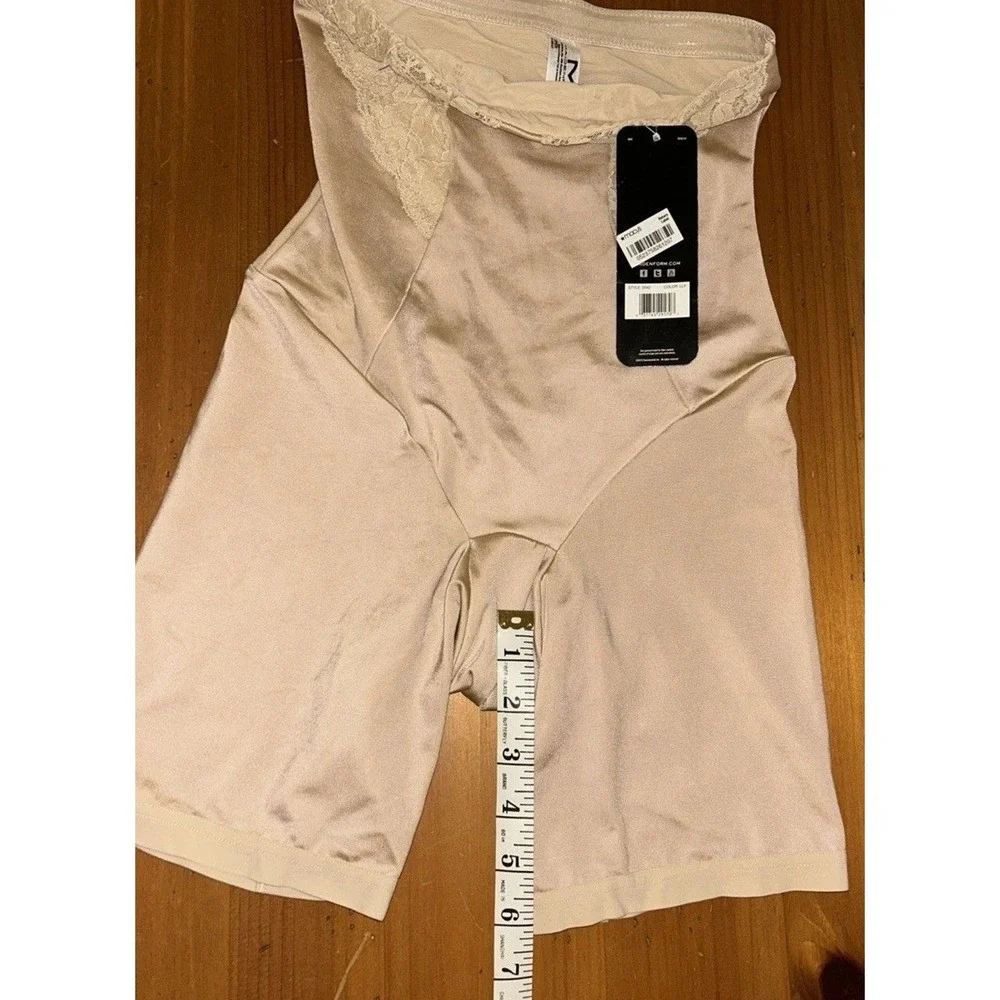 Maidenform NWT Vintage Chic‎ Hi-Waist Thighslimmer Nude Shapewear Compression
